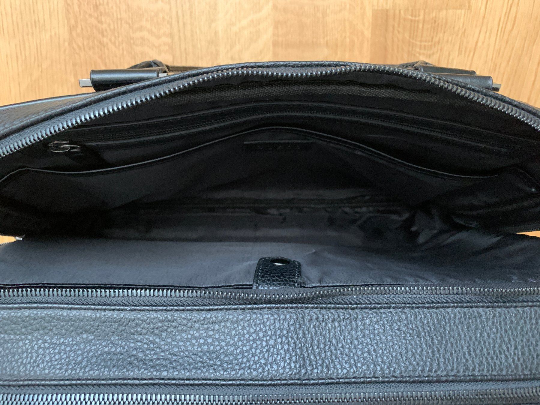 Guess Valises & Sacs: GUESS Aktentasche – D'occasion à Weinfelden par Yenaris 7