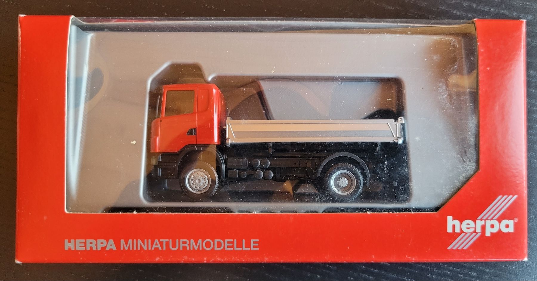 Herpa Kits de montage: Herpa LKW's 1:87 – D'occasion à Hettiswil par kuese85 2