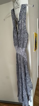 Maje Kleid schwarz weiss gemustert Grösse 0 Zustand gut