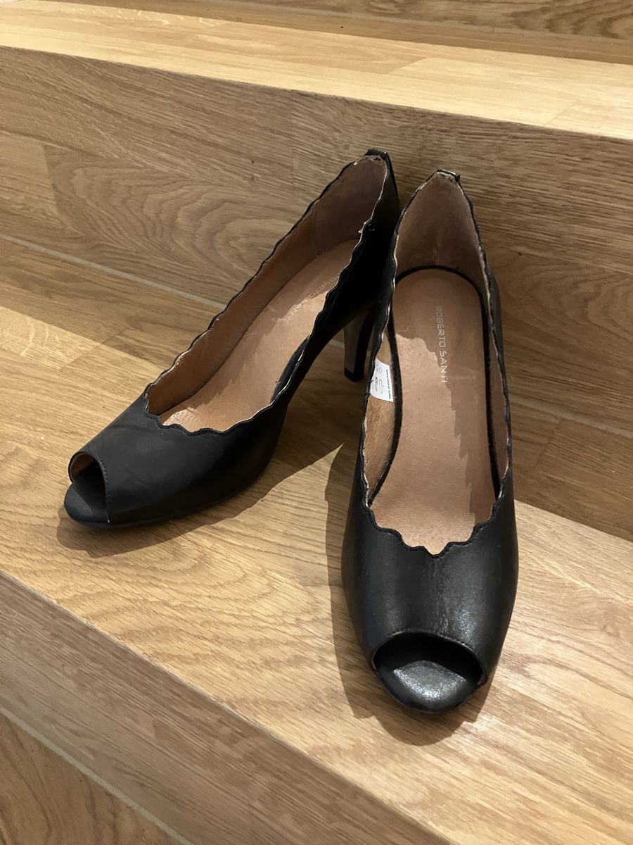 Roberto Santi Scarpe da donna: Roberto Santi Gr39 – Nuovo (secondo la descrizione) da Wermatswil venduto da Nahele 1