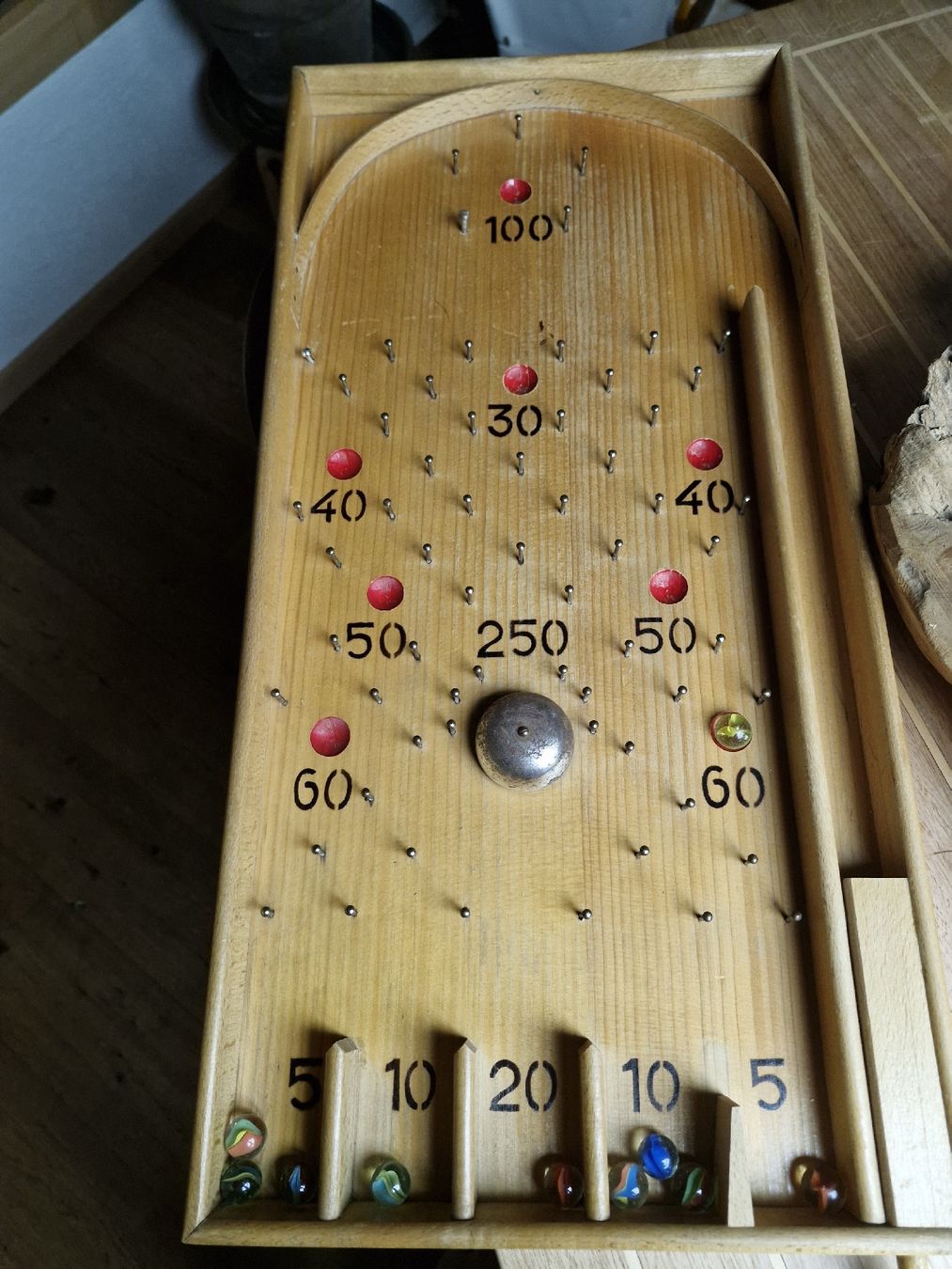 Flipperkästen: Tischflipper – Gebraucht aus Guarda von rue_bpd7