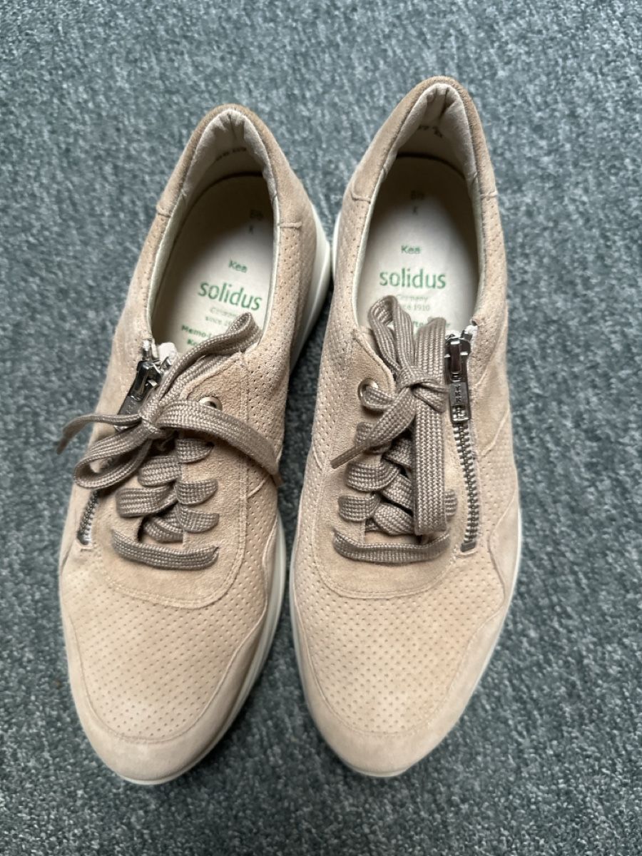 Damenschuhe: Halbschuhe Solidus Gr 39.5 – Neu und originalverpackt aus Baltschieder von YmroBe 1