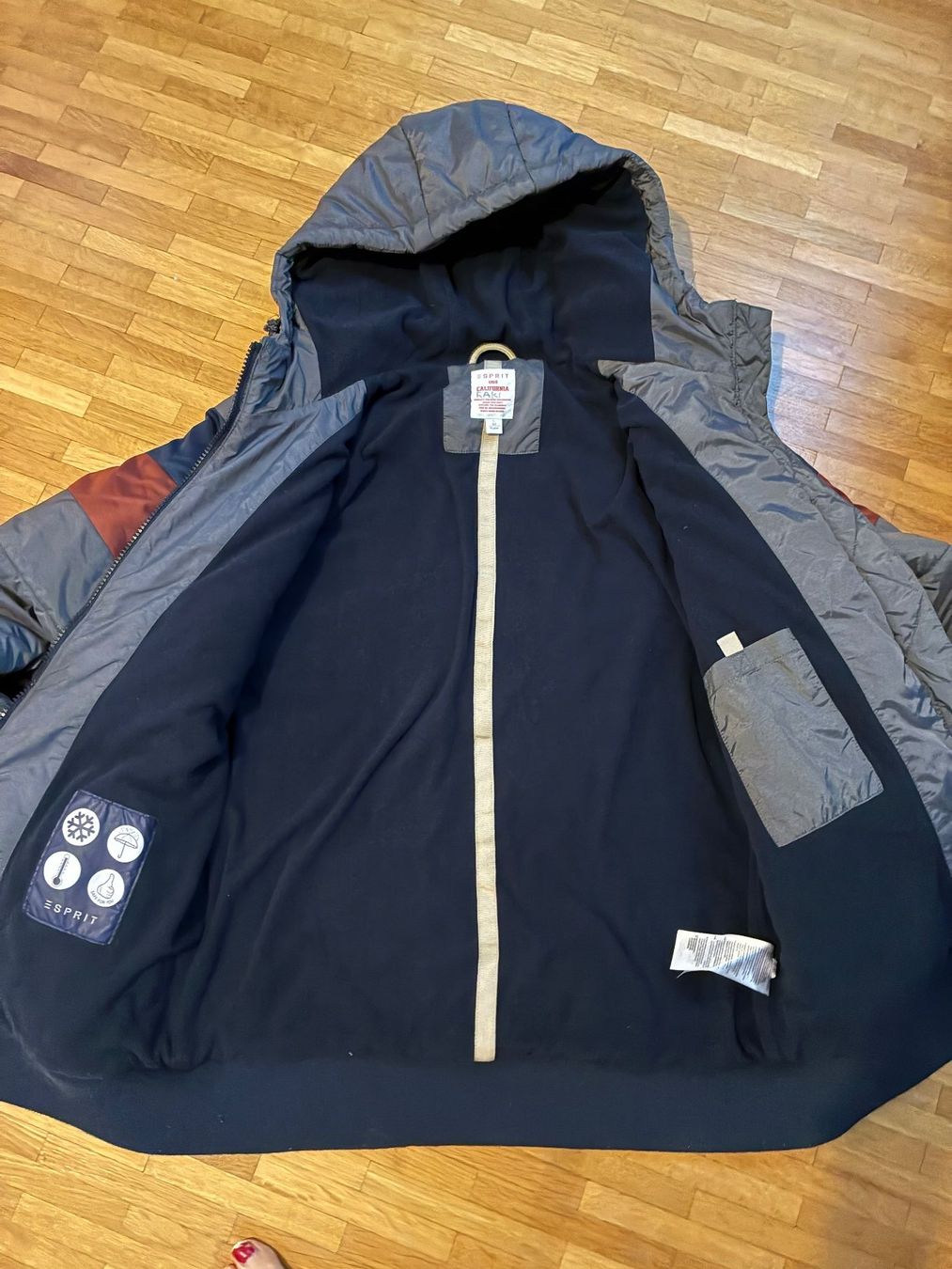 Esprit Jacken & Mäntel: ESPRIT Winterjacke L / gr 164 – Gebraucht aus Veyrier von gnoom74 1