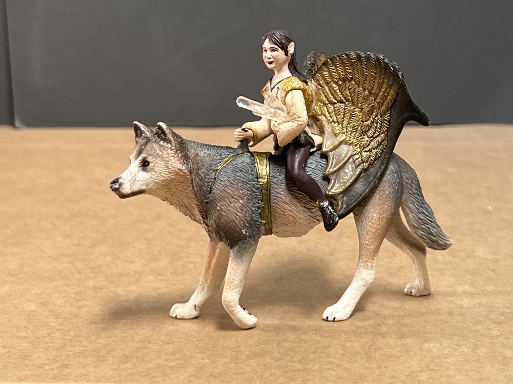 Schleich Statuette: Schleich Bayala Jaro auf Wolf – Usato da Ennetbaden venduto da mapa05