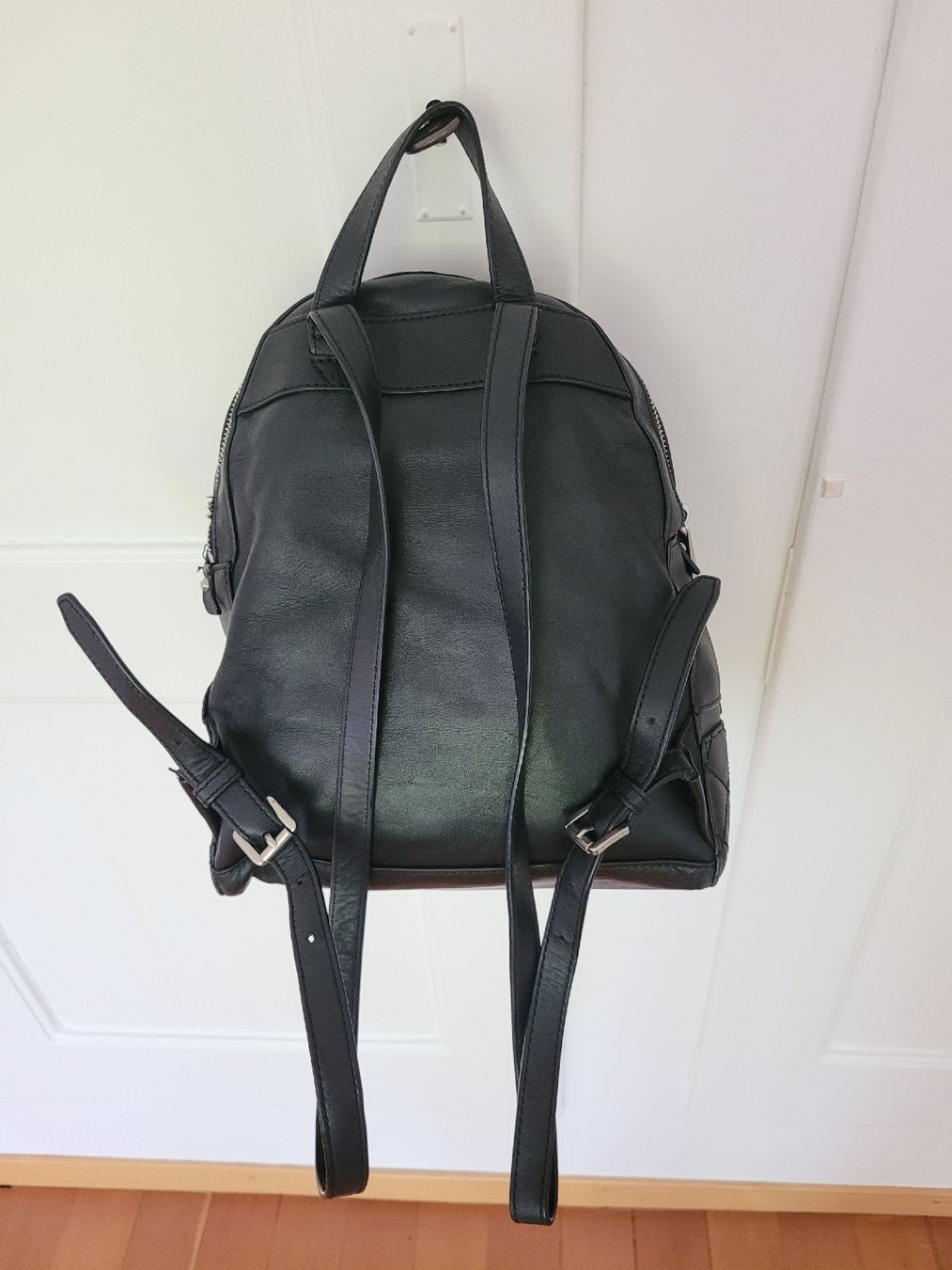 Michael Kors Rucksäcke: Michael Kors Rucksack Leder – Defekt aus Bern von ralella 1