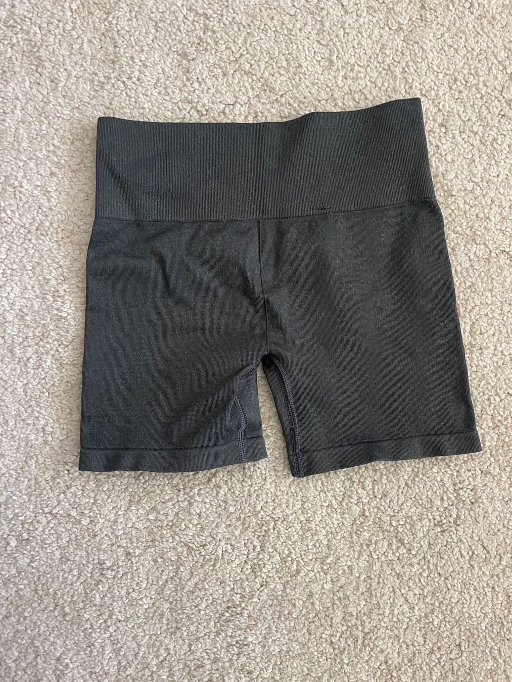 Gymshark Pantaloni: Gymshark Shorts – Usato da Zürich venduto da lms_kt79 1