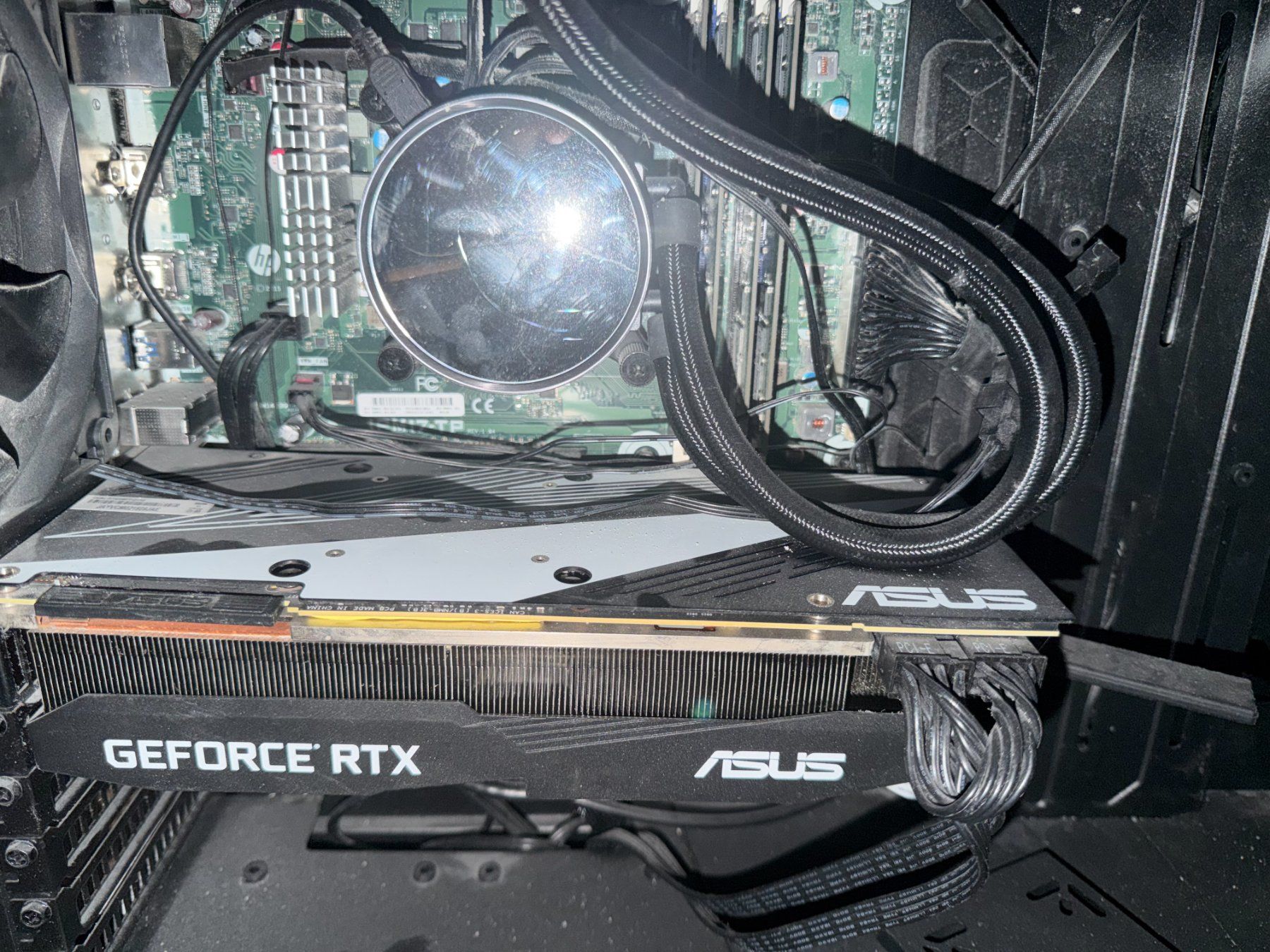 Nvidia PC: RTX 2080ti PC mit 32GB RAM – Usato da Steffisburg venduto da vuc_25yb 1