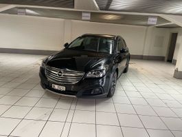 Opel insignia 2.0 cdti sports tourer 4x4