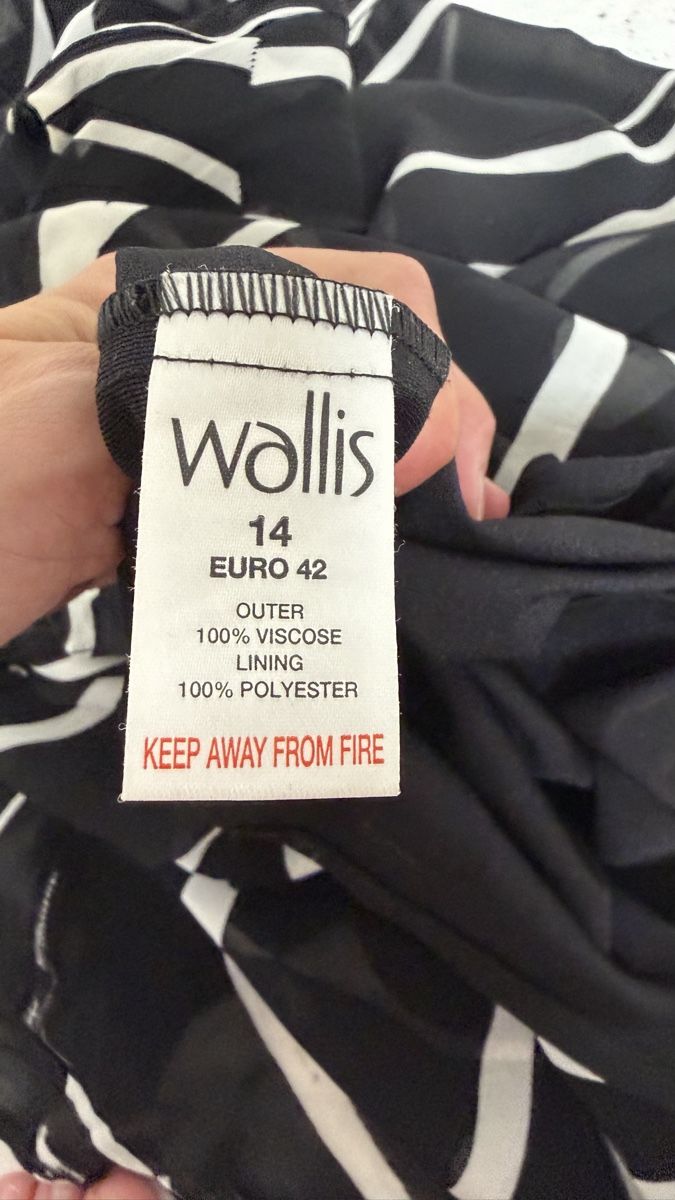 Robes: Wallis Dress Black White Print – D'occasion à Knonau par Grapesvintage 2
