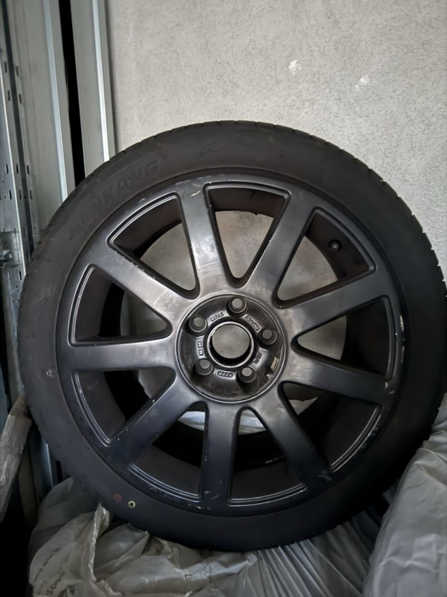 Audi Pneumatici & Ruote complete: Audi felgen 17 sommer – Usato da Davos platz venduto da adr_yd22
