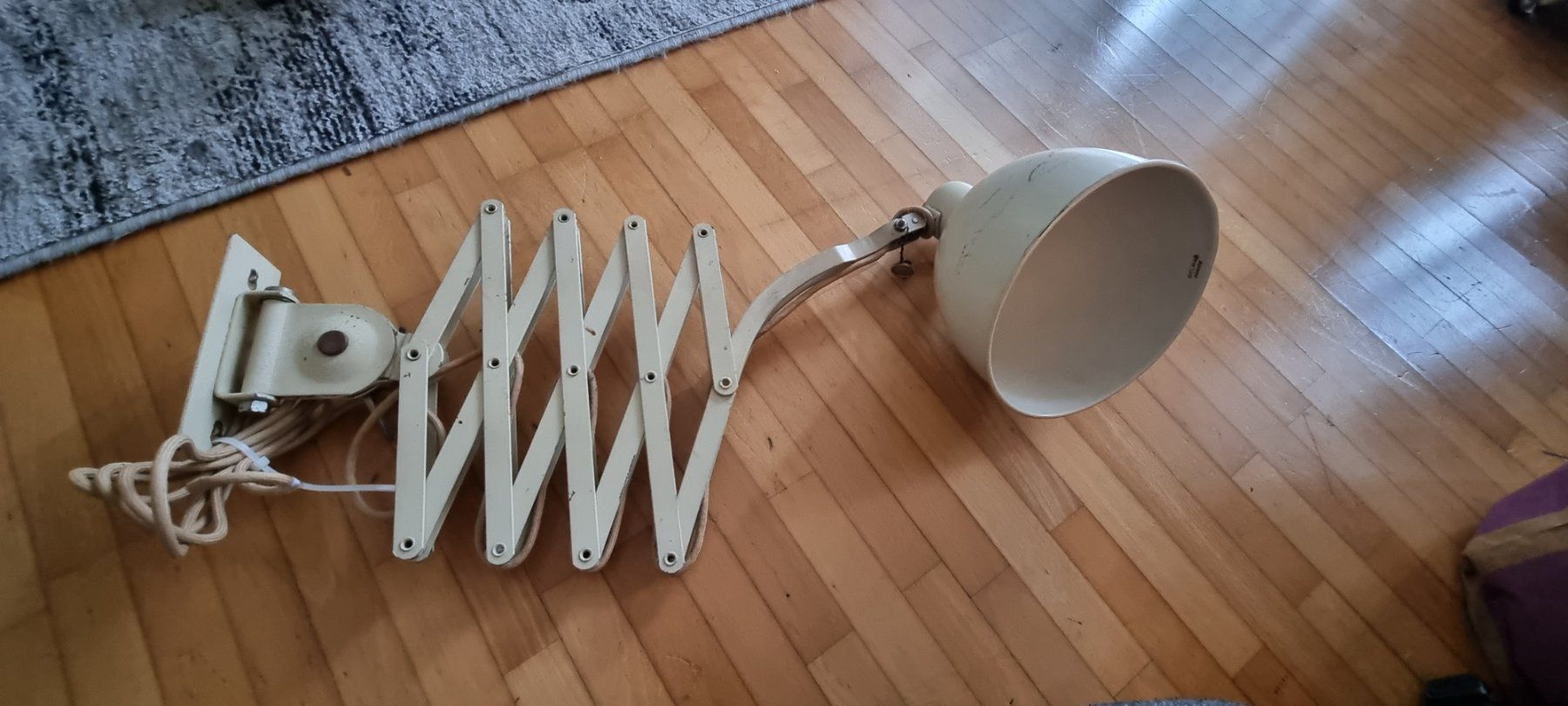 Belmag Lampade: Belmag Scherenlampe – Usato da Riedikon venduto da Winter21.