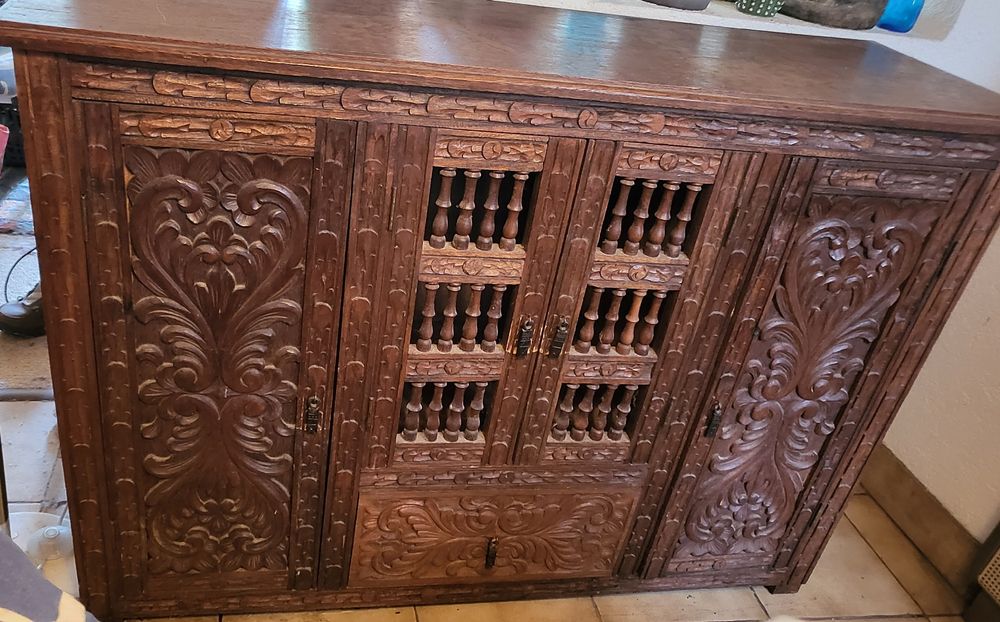 Commodes: Altes Sideboard aus Peru, Zedernholz – D'occasion à Ebmatingen par Elbina57031 3