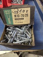 Schrauben M10x70 5.8