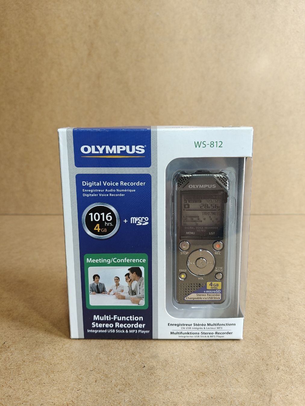 Olympus Registratori: Olympus WS-812 Digital Voice Recorder, 4GB, Micro SD, MP3 – Usato da Luzern venduto da MWi_9xw5