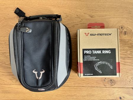 SW-MOTECH Tankrucksack PRO Micro, schwarz-grau 3-5 Liter