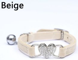 Katzenhalsband Samt beige mit Herz mit Sicherheitselastik