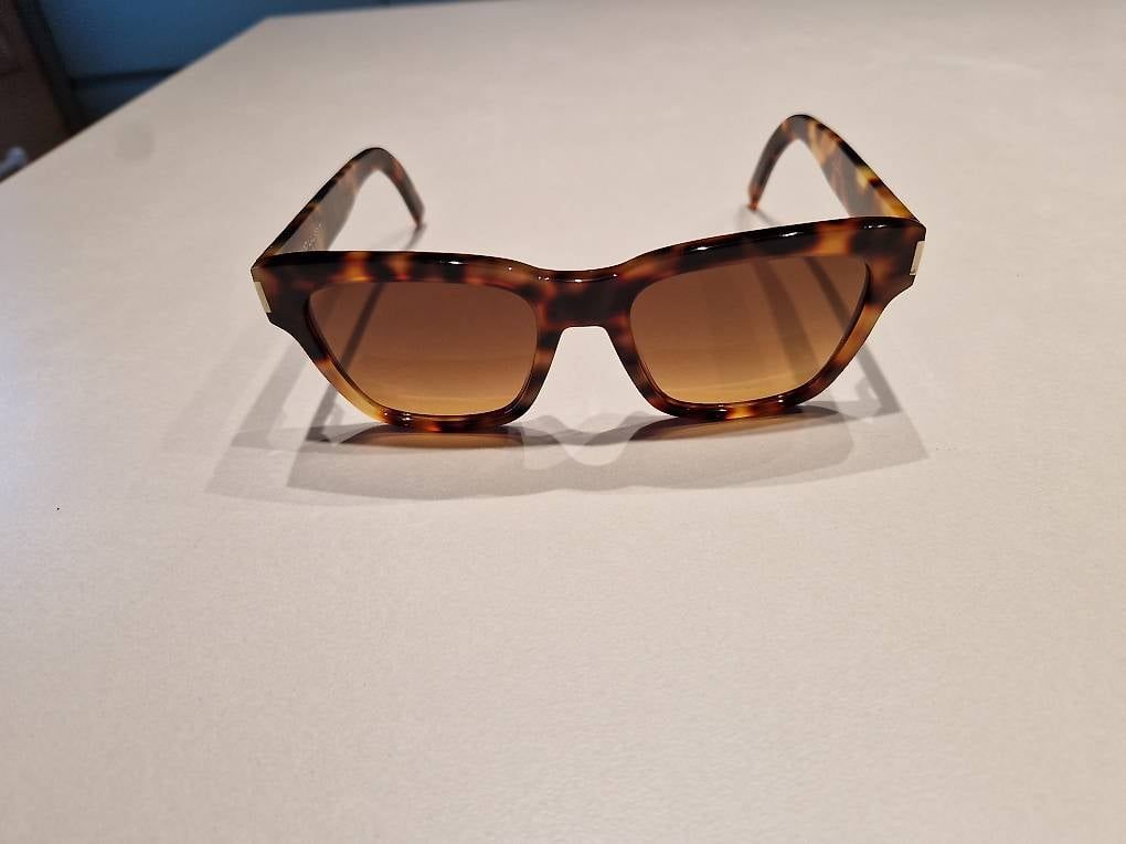 Occhiali & Lenti: Sonnenbrille YSL – Nuovo e nell'imballaggio originale da Luzern venduto da SBo-24
