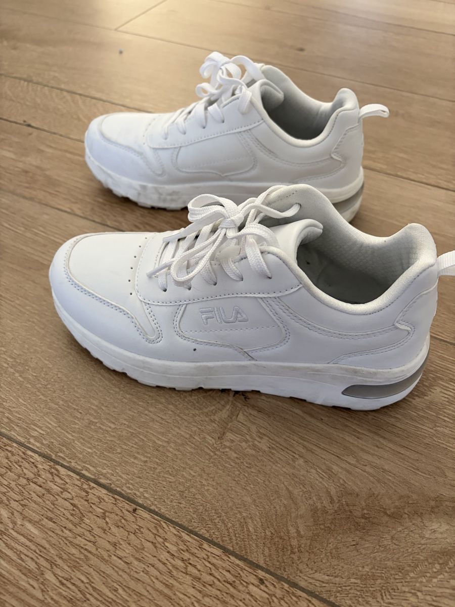 Fila Damenschuhe: Fila Sneaker 38  – Gebraucht aus Laupen ZH von Elti2017 2