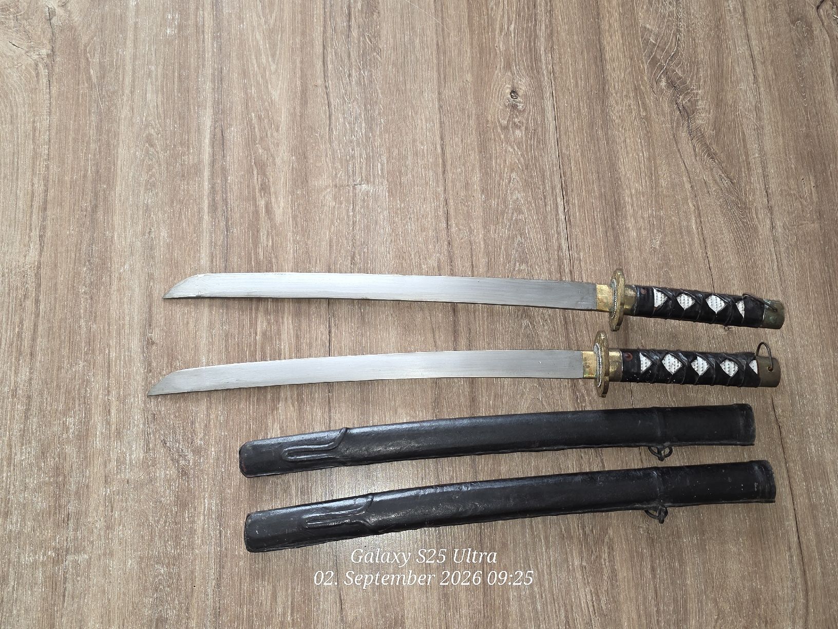 Altre raccolte & rarità: 2 Samuraischwerter 56 cm – Usato da Sonterswil venduto da 1234ralf 1