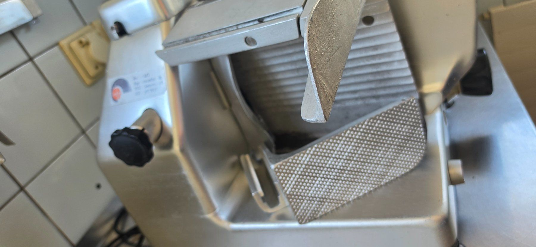 Appareils de cuisine: Aufschnittmaschine – D'occasion à Burgdorf par dan_gvx8 1