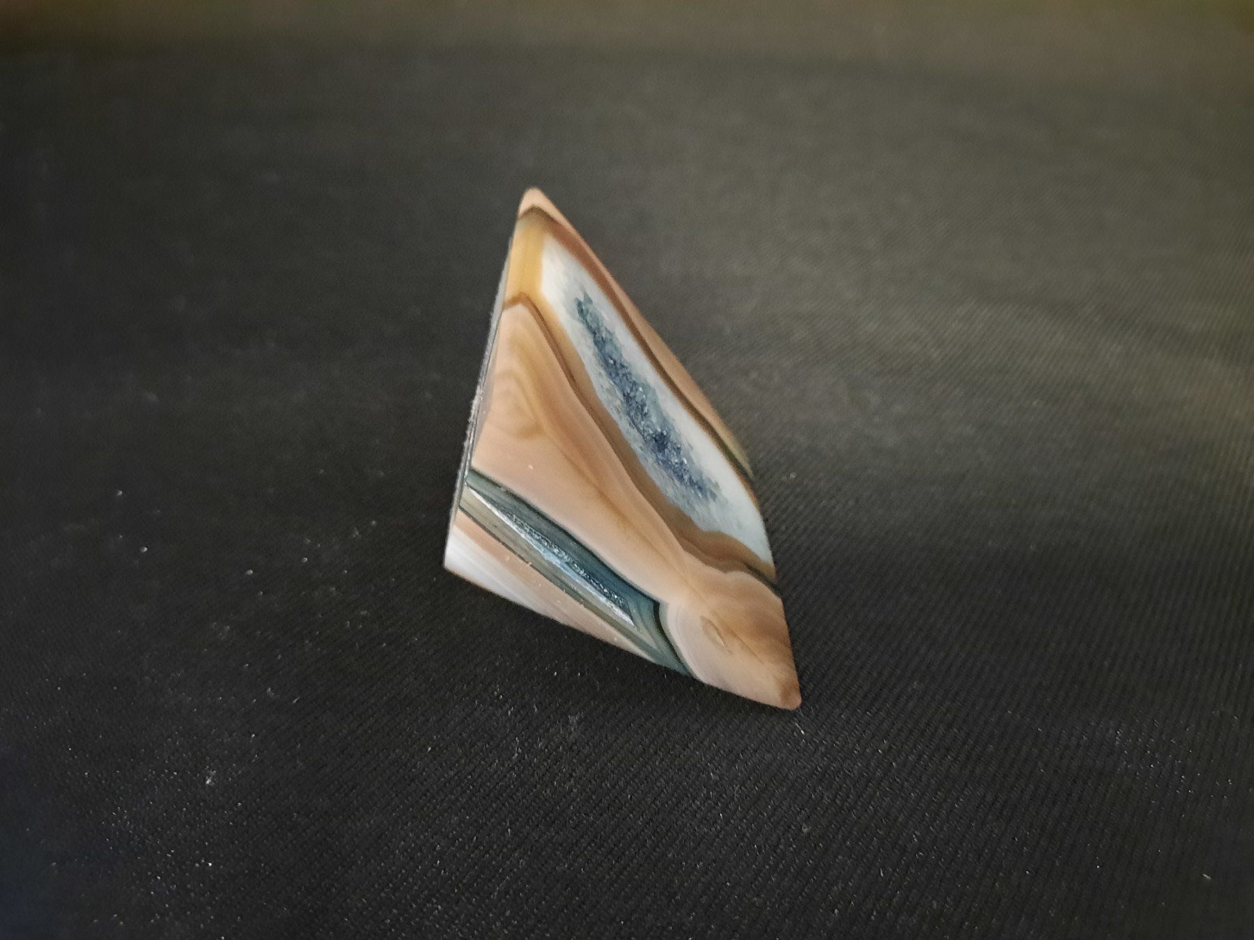 Pietre preziose: ACHAT-Pyramide mit Druse, Grün-Beige, ca. 50 mm – Usato da Beinwil am See venduto da Restwert_Beinwil 2