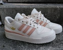 Adidas Sneaker, Gr. 40.5, neuwertig