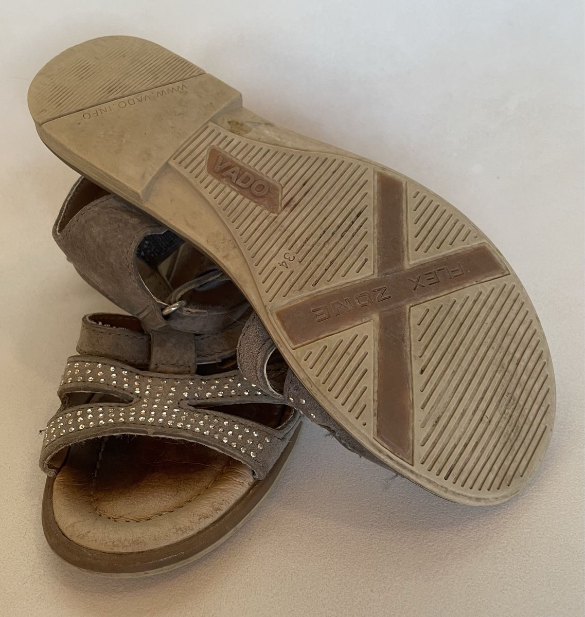 Scarpe per ragazze: Sandalen Vado Gr. 34 – Usato da Dinhard venduto da Zoar7 1