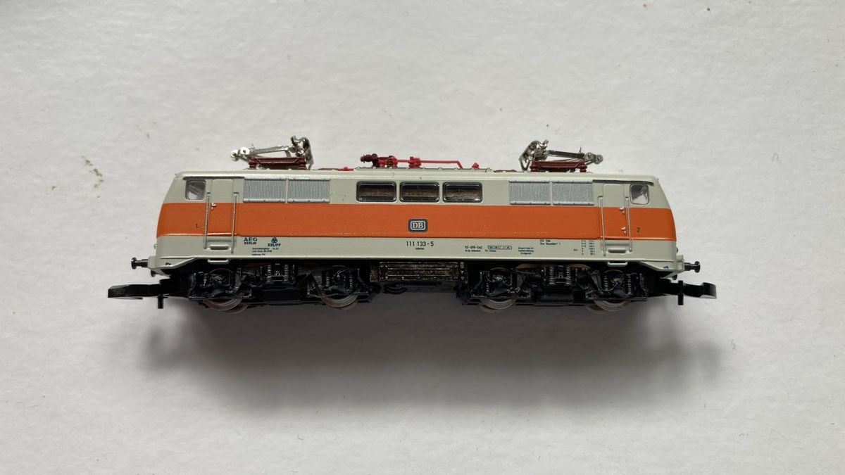 Märklin Modellini di ferrovie: Märklin 8855 Spur Z BR111 – Usato da Chevenez venduto da Electro-Rick 4