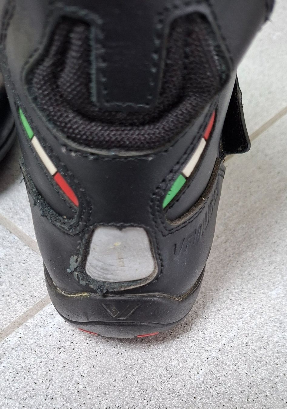 Vanucci Scarpe da uomo: Motorradstiefel Vanucci Grösse 39 – Usato da Möhlin venduto da teddybaer8 4