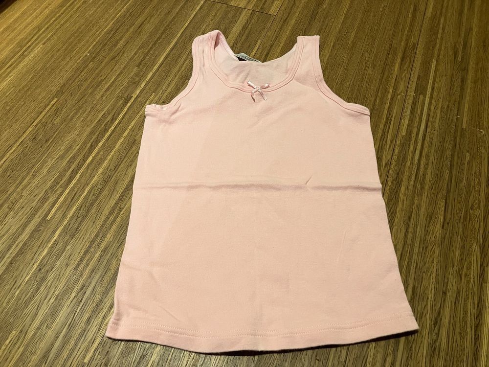 Blusen, T-Shirts & Tops: Süsses rosa Sommer Top, Grösse 116/122 – Gebraucht aus Ruggell von VegasGirl