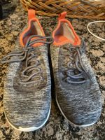 Skechers Bobs Sneaker grau orange neuwertiger Zustand