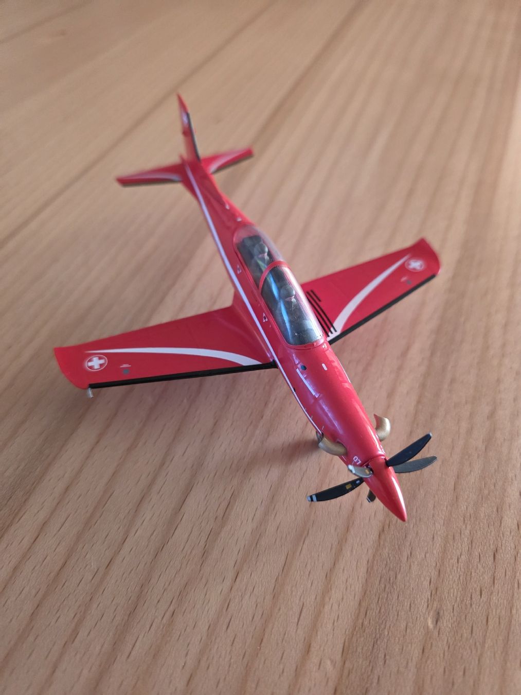 Kit di modellismo & Modellini statici: Pc-21 swiss 1/72 – Nuovo e nell'imballaggio originale da Lentigny venduto da kev_j2xf 1