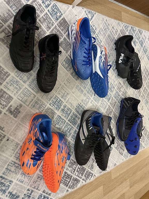 Scarpe da uomo: Sport Schuhe  – Usato da Kloten venduto da Privat2011