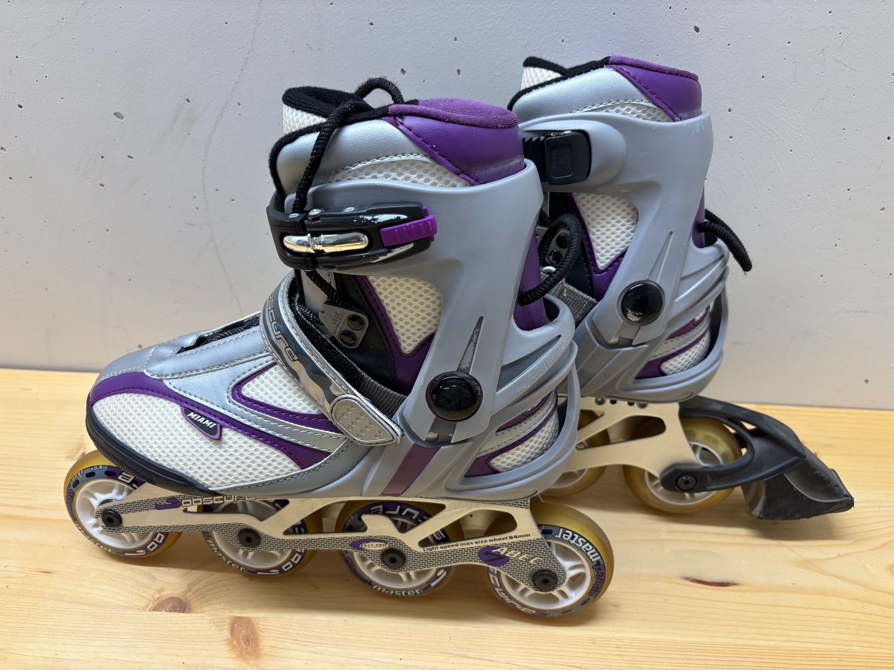 Obscure Inline-Skating & Rollschuhe: Inlineskates Obscure Miami Grösse 39 – Gebraucht aus Siebnen von Niki126