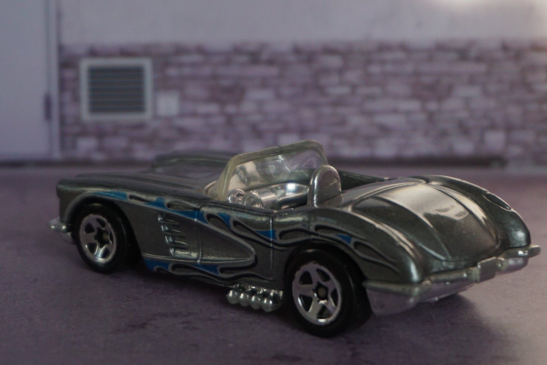 Hot Wheels Modellini d'auto: HotWheels `58 Chevy Corvette Custom KULT !!!!!!!!!!!!!!!!! – Usato da Reiden venduto da Doppeldecker69 1