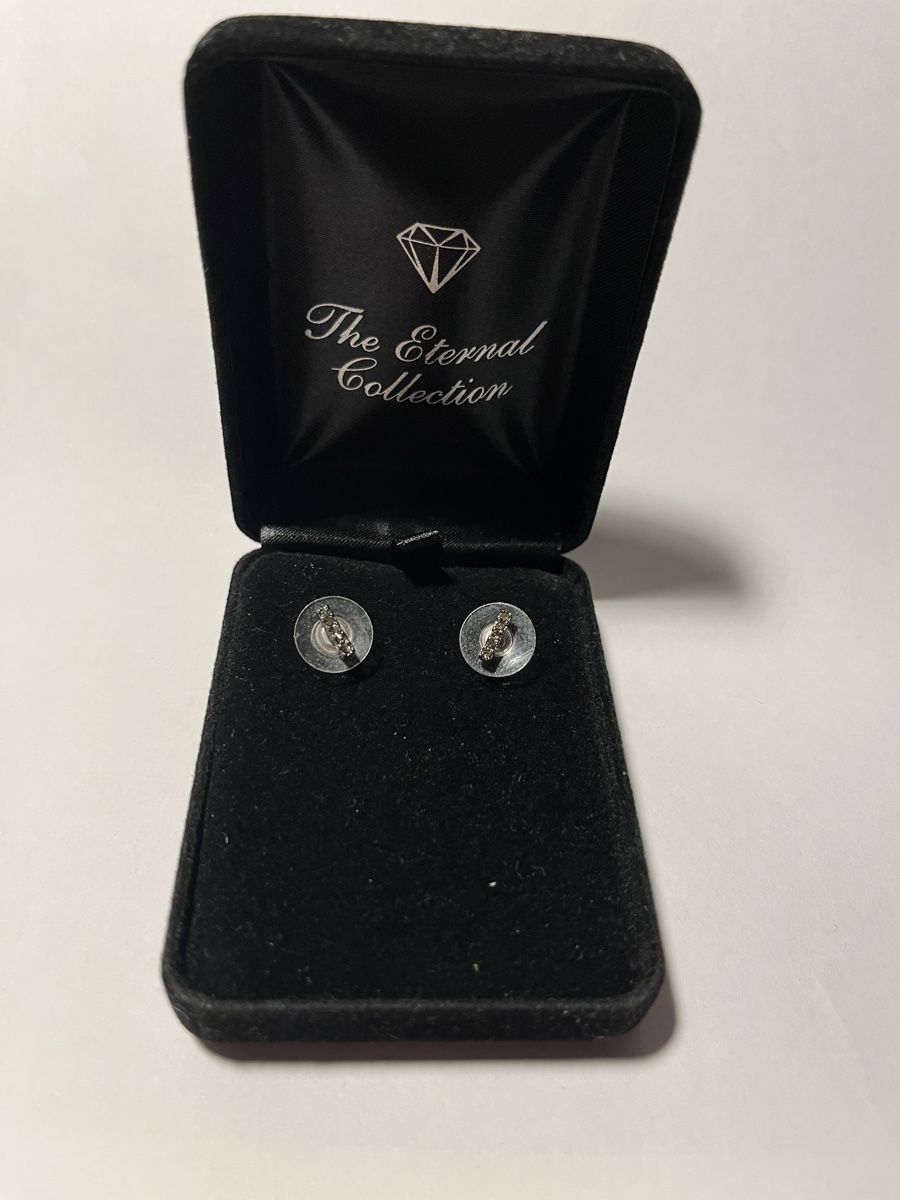 Ohrringe & -stecker: Earrings – Gebraucht aus Zürich von ali_celi 1