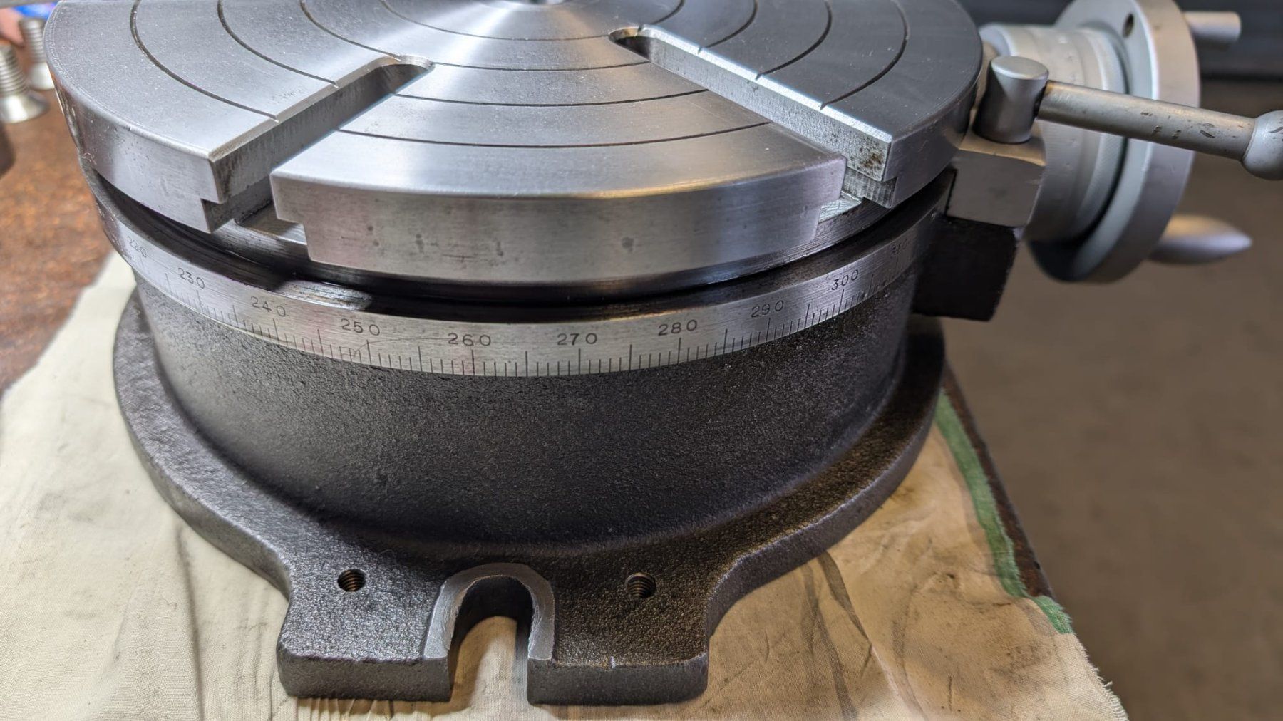 Altro per industria metallurgica: Teilapparat 250mm – Usato da Gondiswil venduto da ack_zc7z 1