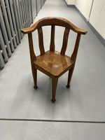 Uralt Stuhl speziell