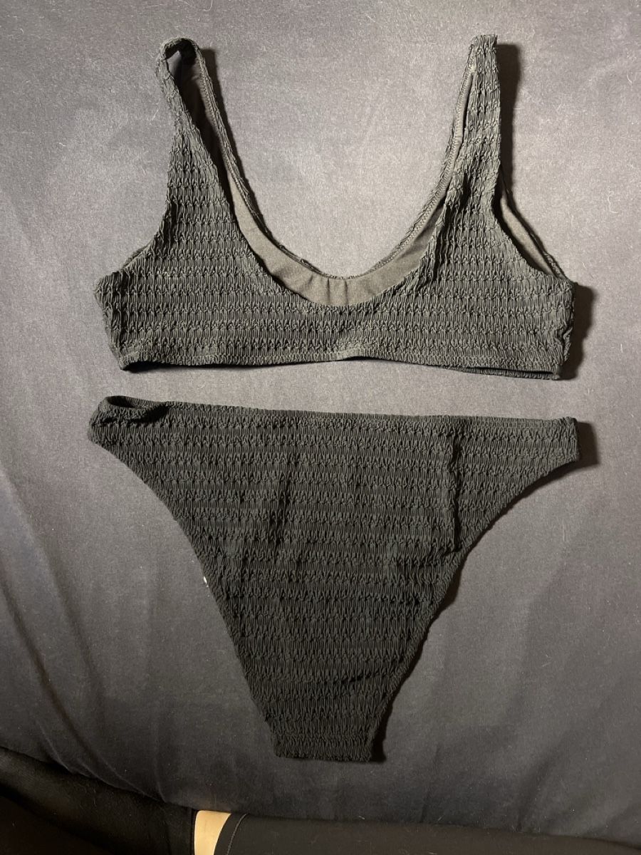 H&M Costumi da bagno & Bikini: Schwarzer Bikini mit Strukturmuster - Sommerhit – Usato da Reinach AG venduto da leo_8j25 1