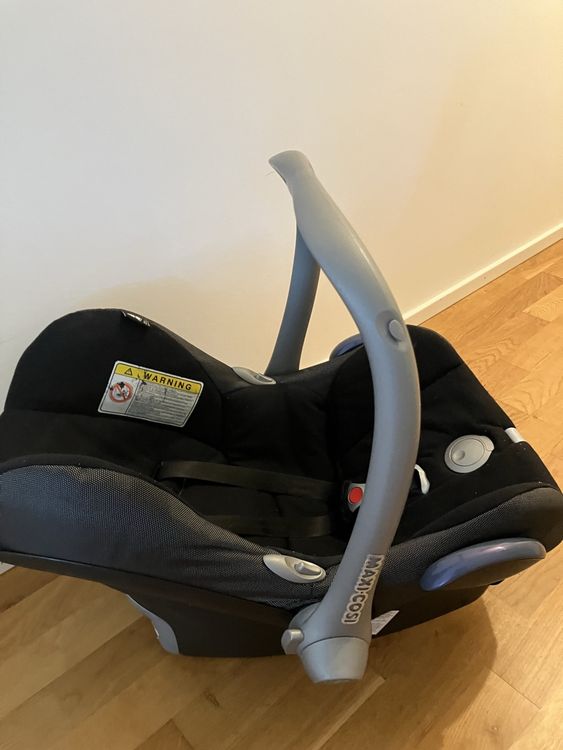 Maxi-Cosi Sièges auto: Maxi Cosi Babyschale Kindersitz – D'occasion à Uetikon am See par cezary01 2