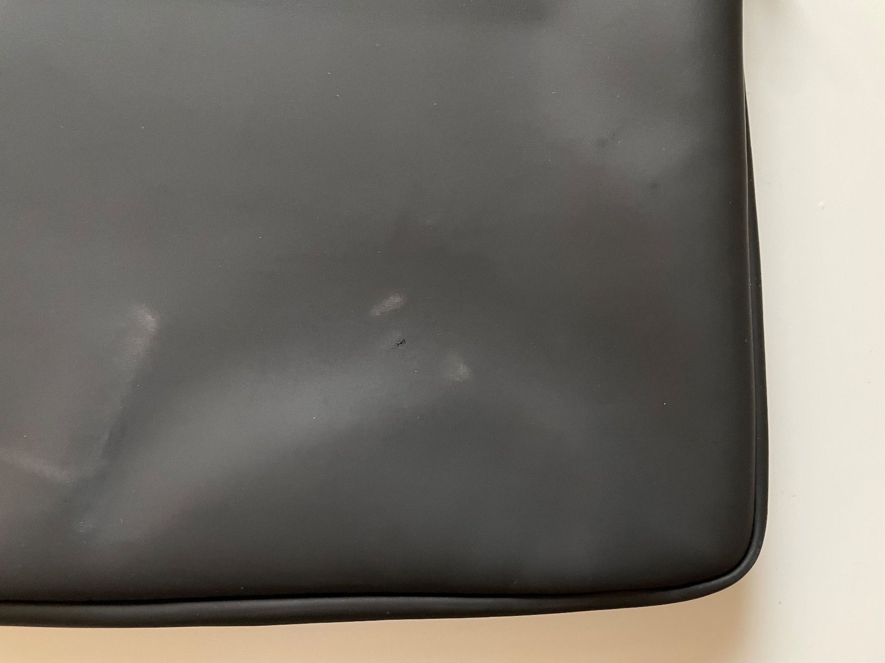 Marc Jacobs Taschen für Damen: Marc Jacobs Notebooktasche / Laptoptasche – Gebraucht aus St Gallen von Giidi 6