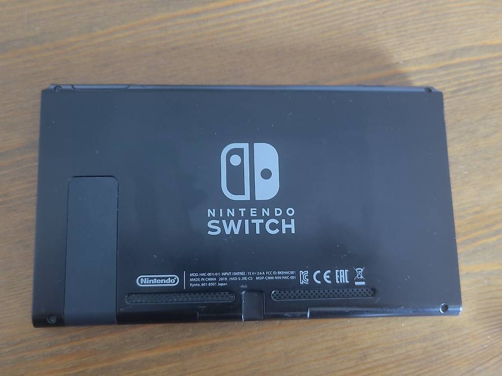 Nintendo Console: Nintendo Switch Konsole V2 - 026 – Usato da Wohlen AG venduto da gnabbr 1