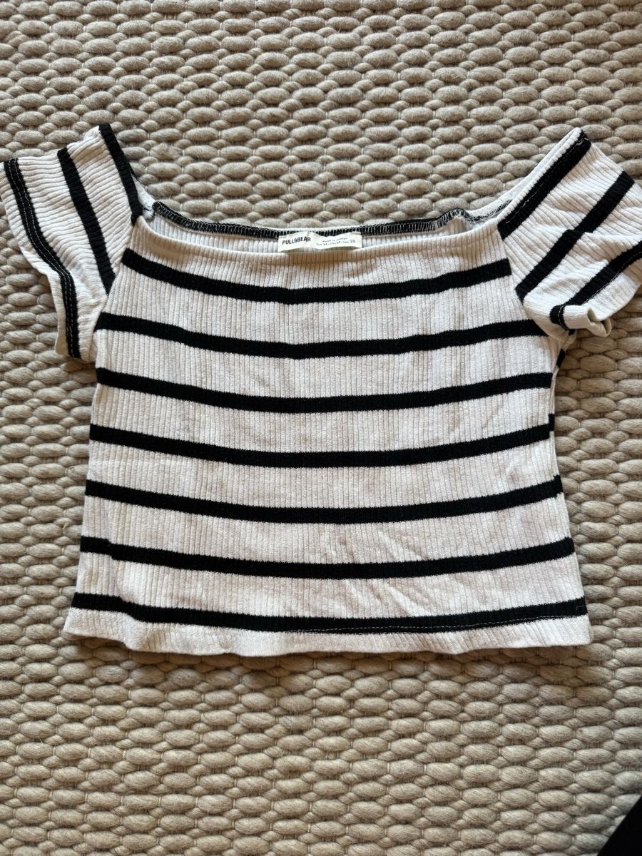 Pull&Bear Top: Top – Usato da Ebmatingen venduto da F.Bullet