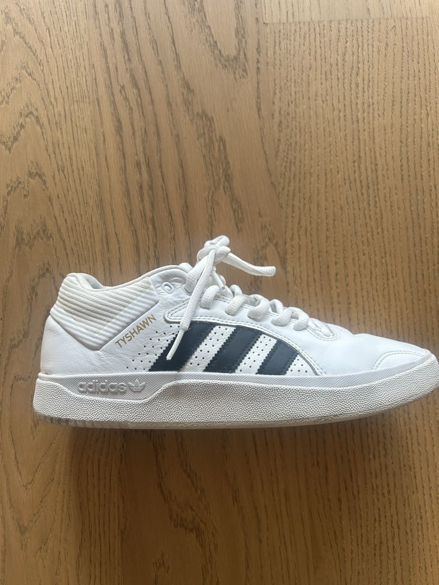 Scarpe da uomo: adidas Tyshawn – Usato da Zürich venduto da Kcampos