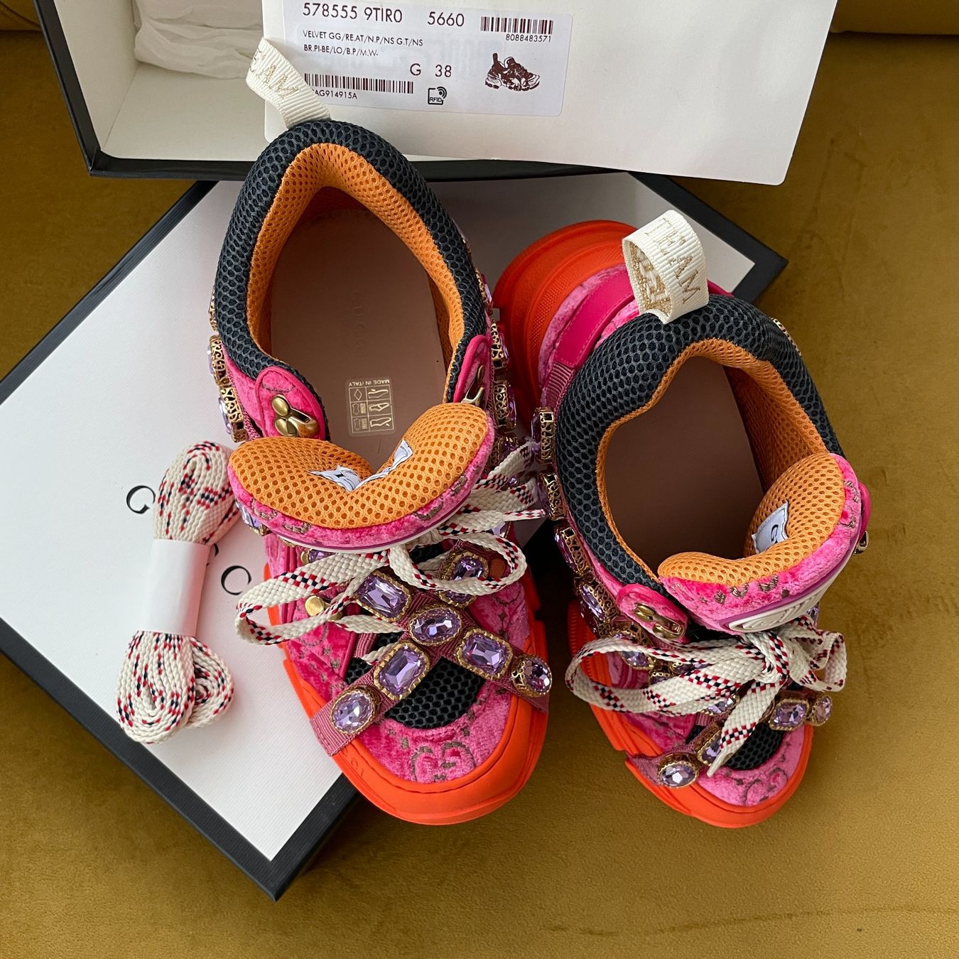 Scarpe da donna: Gucci Flashtrek Crystals 'Pink' – Usato da Dagmersellen venduto da sheli17 2