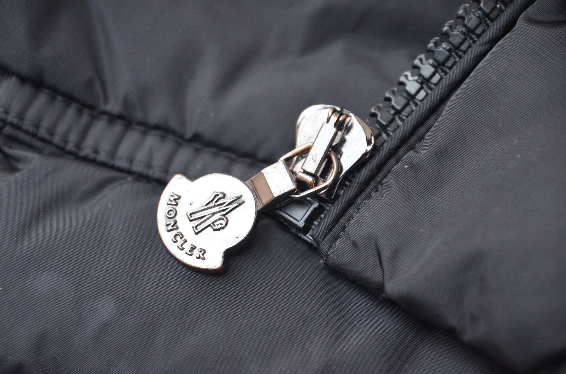 Moncler Giacche & Cappotti: Moncler Jacke  / veste  8A - 130 cm – Usato da Collonges venduto da arashee 5