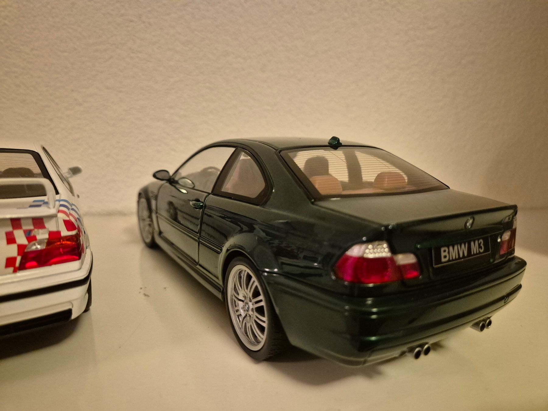 BMW Modellini d'auto: BMW M3 Set in 1/18 E30, E36, E46 alle von Solido – Usato da Bremgarten AG venduto da Beever 8
