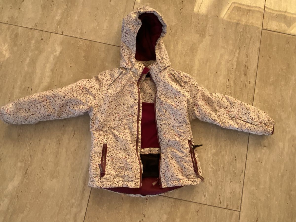Vestes & Manteaux: Mädchen Winterjacke 122-128 – D'occasion à Birrwil par Bendegriz