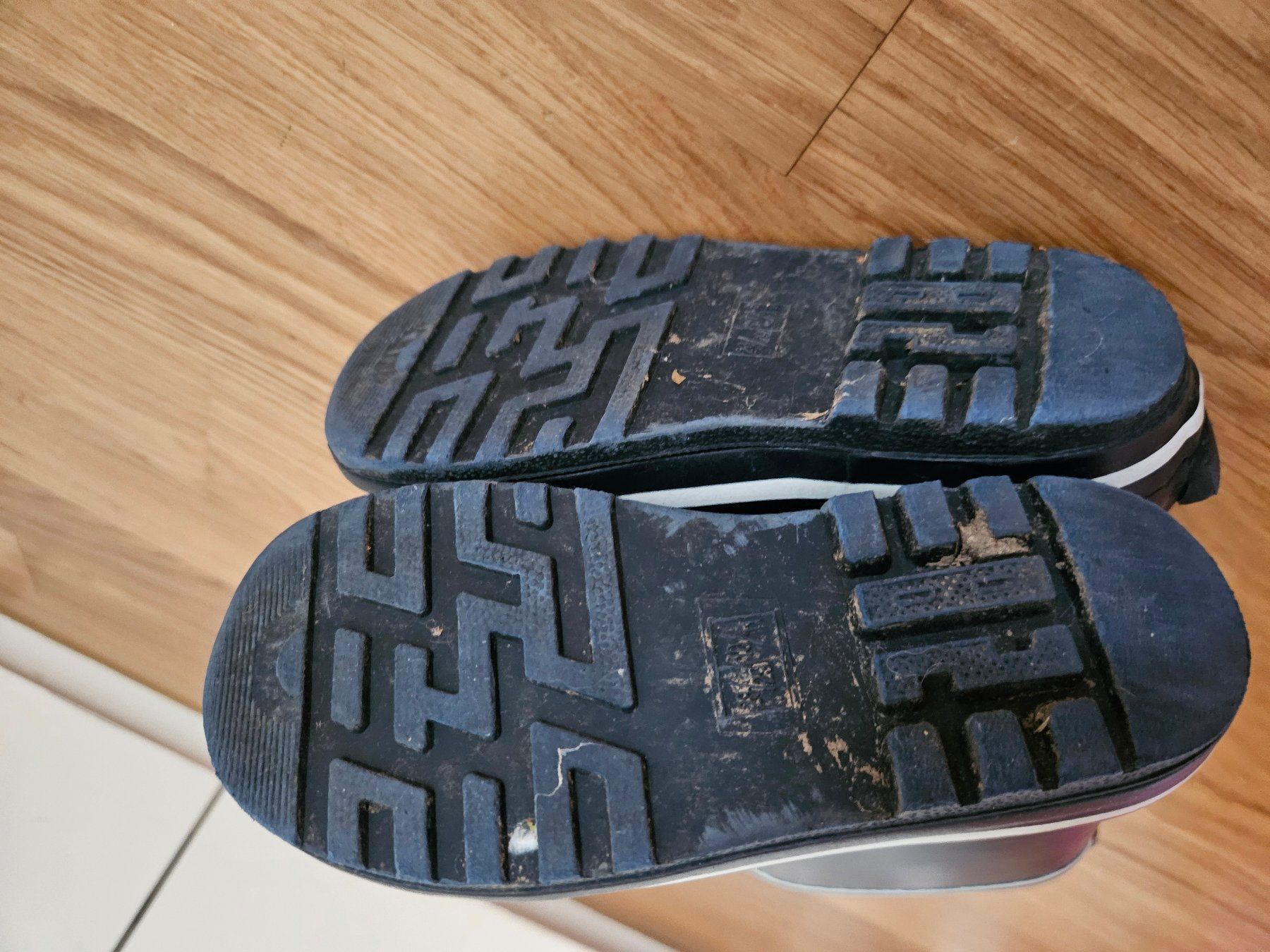 Scarpe per ragazzi: Gummistiefel 28/29 – Usato da Hünenberg venduto da lexli06 3