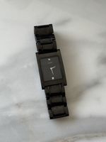 Guess Unisex Uhr in Schwarz – Edelstahl